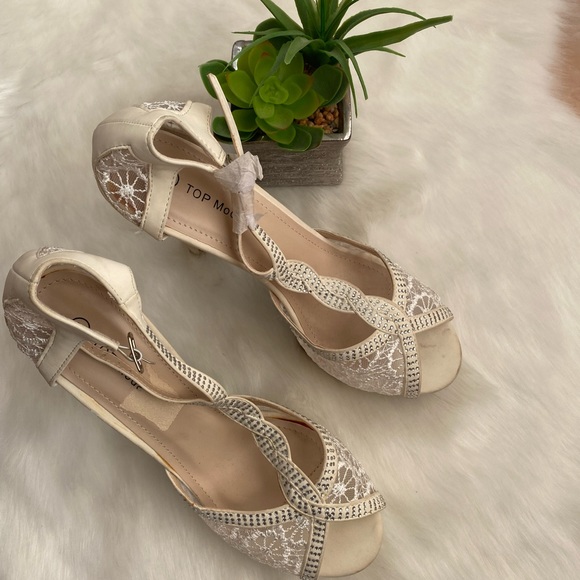 High heel - Picture 2 of 7